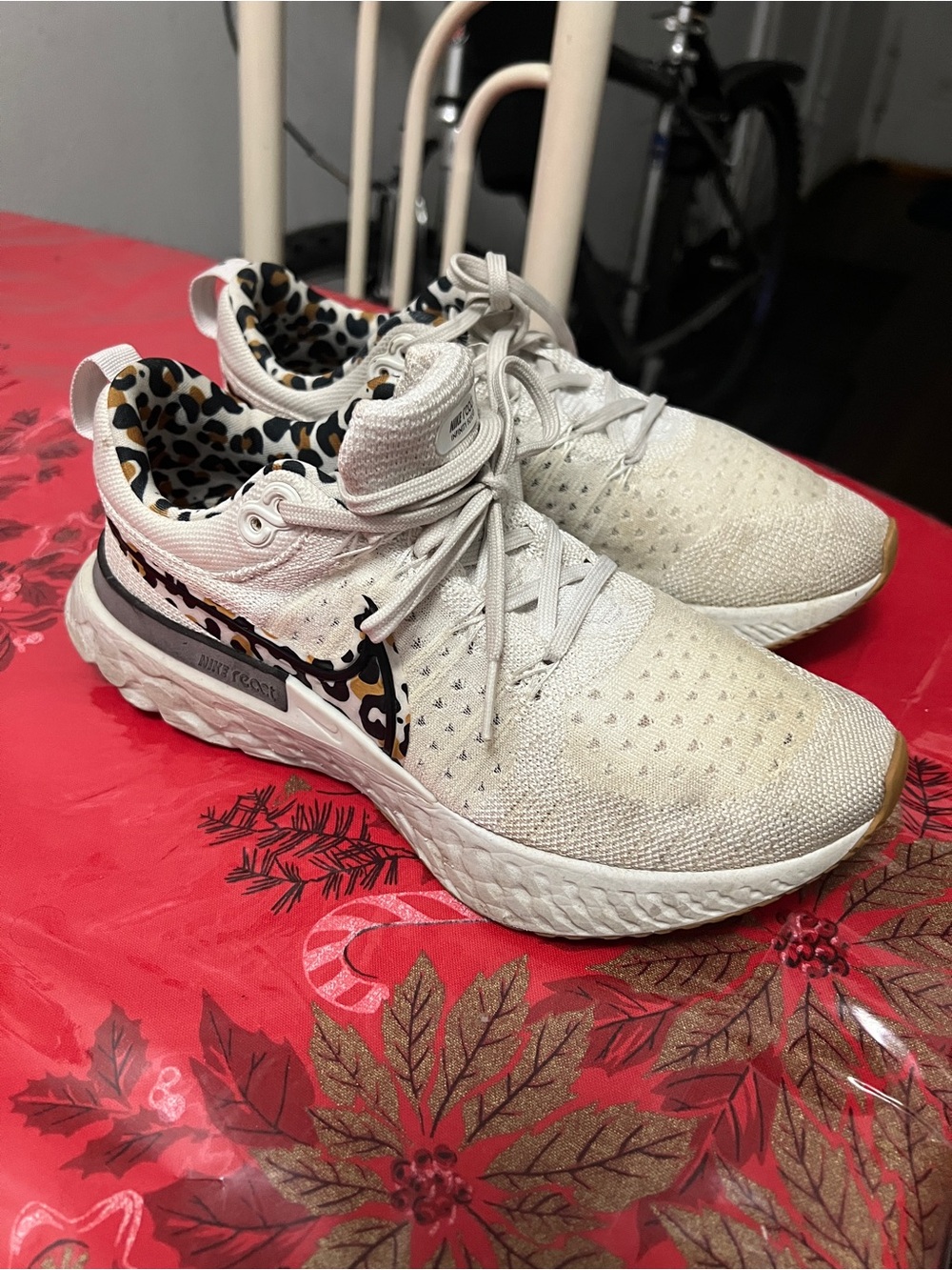 Brand New Nike React Infinity Flyknit 2 Leopard Womens Sz  8 Running Shoes - Picture 2 of 8
